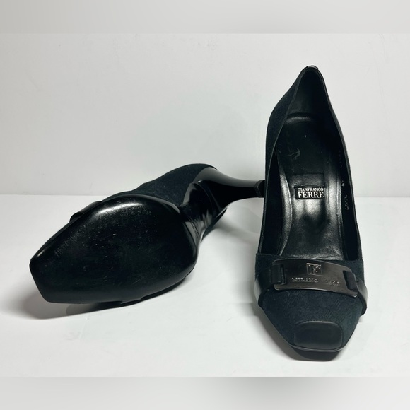 Gianfranco Ferre black women's high-heeled cocktail shoes. Size 8.5 Price $140 - Picture 4 of 7